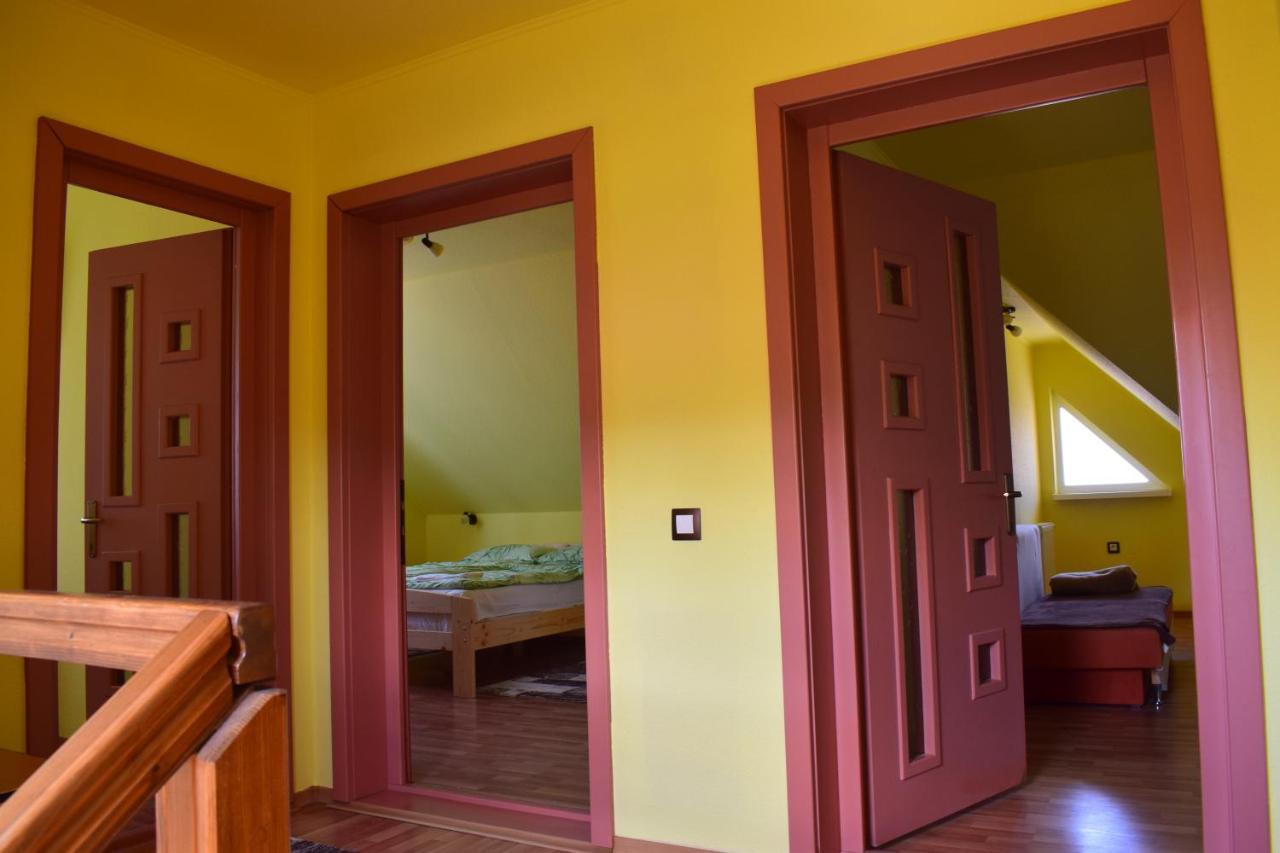 Gamma Guest House Прайд Екстериор снимка